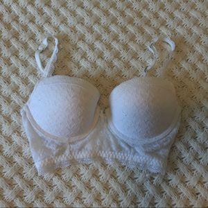 ⚪️Gilly Hicks Bra